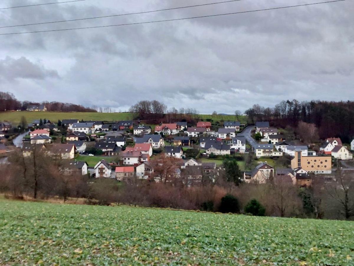 Ferienwohnung Mit Ausblick Mombris Exterior foto